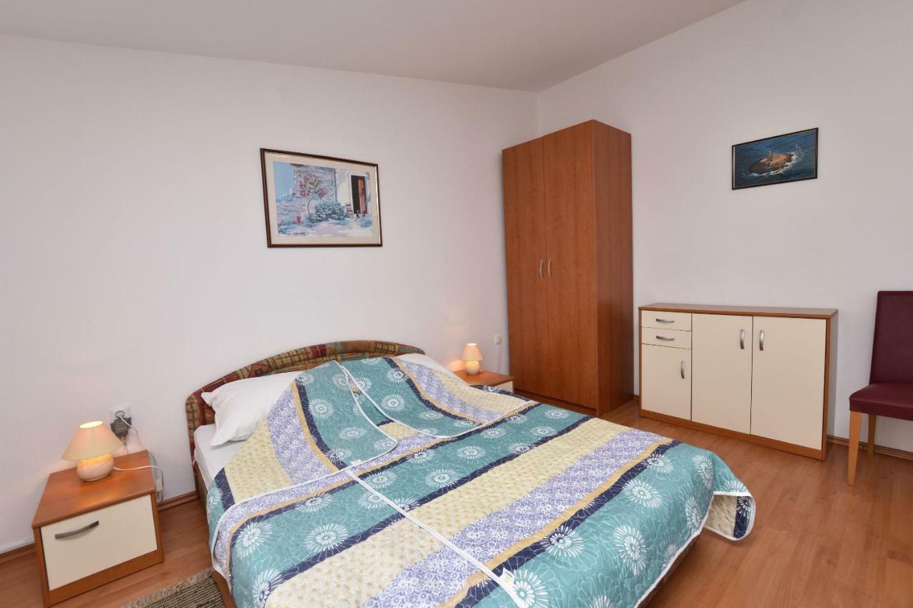 Apartment Zdravko Primošten Εξωτερικό φωτογραφία