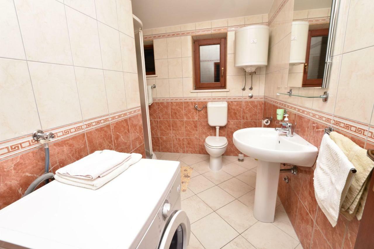 Apartment Zdravko Primošten Εξωτερικό φωτογραφία