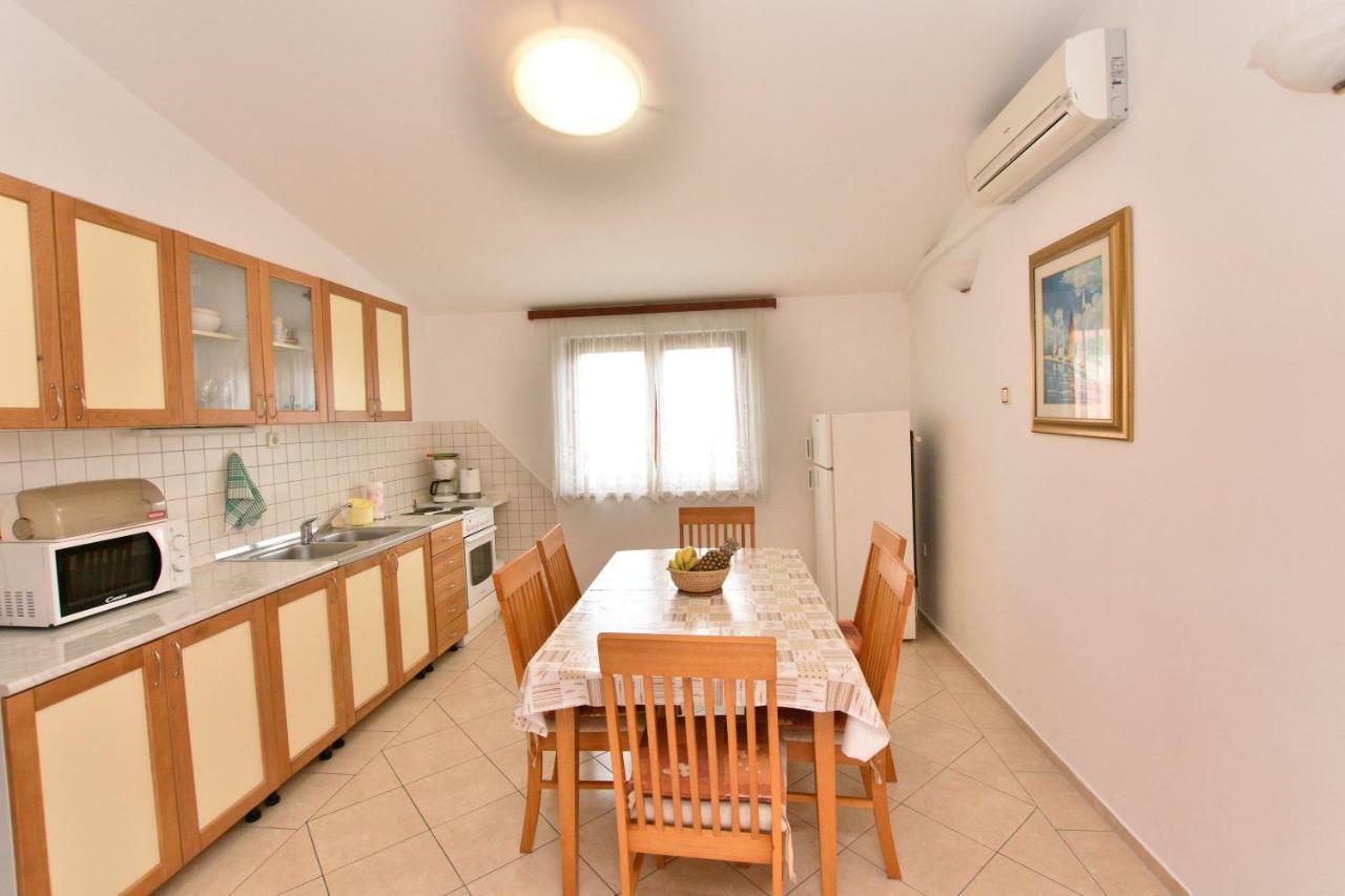 Apartment Zdravko Primošten Εξωτερικό φωτογραφία