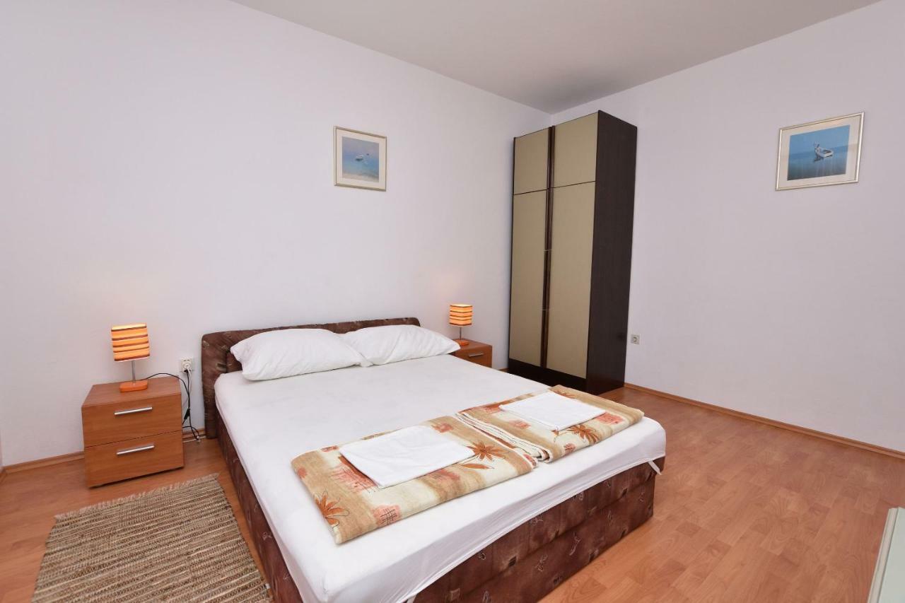 Apartment Zdravko Primošten Εξωτερικό φωτογραφία